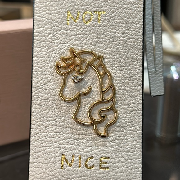 🦄 RARE Authentic MIU MIU Leather “Not Nice” White Unicorn Bag Charm, in Box 🦄 - Picture 6 of 16
